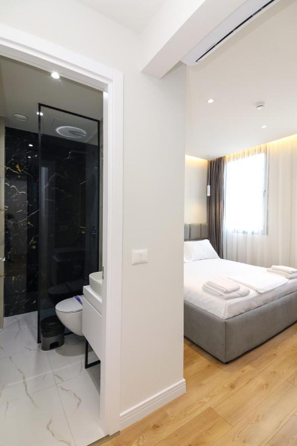N Hotel City Center By Noshi Tirana Exterior foto