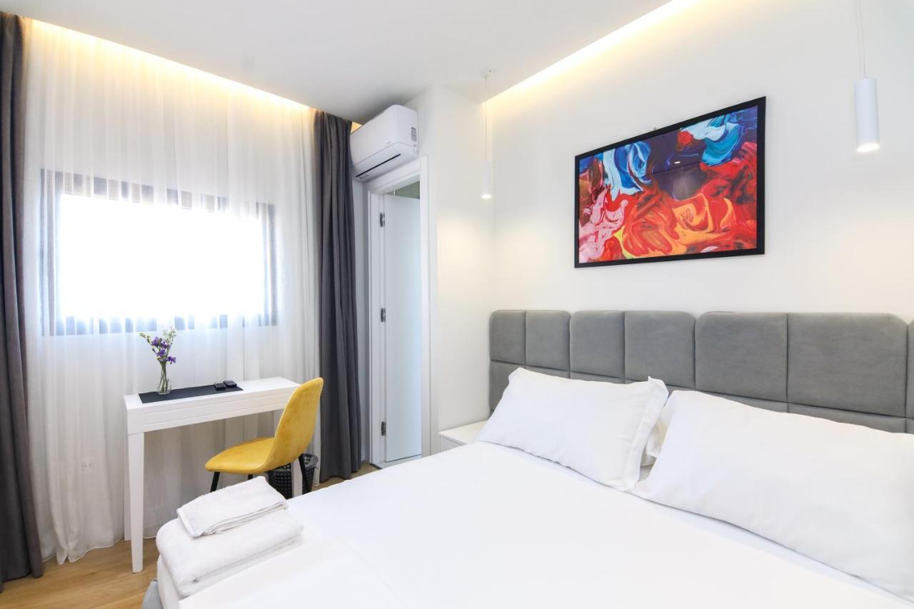 N Hotel City Center By Noshi Tirana Exterior foto